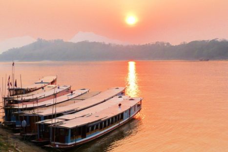 Atardecer río Mekong - Itinerario de viaje a Laos y Tailandia