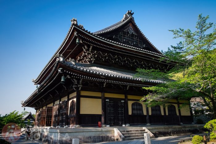 Hatto, uno de los edificios del templo