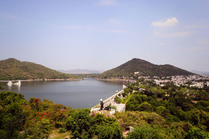 UDAIPUR GUIA DE VIAJE Lago Fateh Sagar