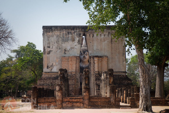 La figura de Buda desde dentro