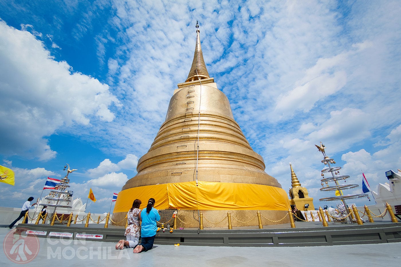 GOLDEN MOUNT