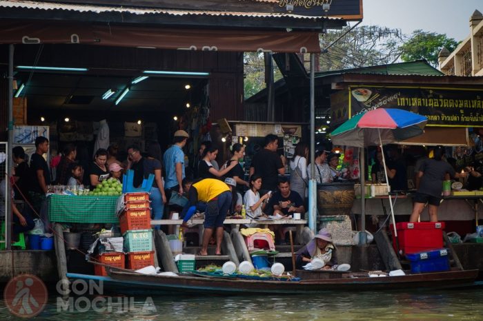 MERCADOS FLOTANTES