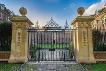 Queen's College