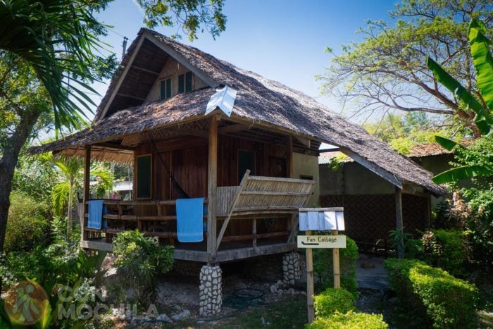 Nuestra cabaña en Mayas native garden de Moalboal (Filipinas)