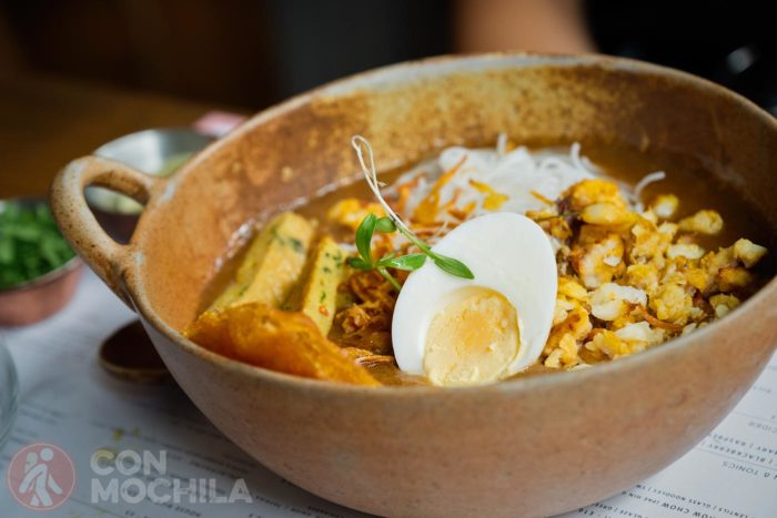 Mohinga (bol de noodles de arroz)
