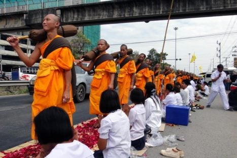 Monjes budistas Bangkok