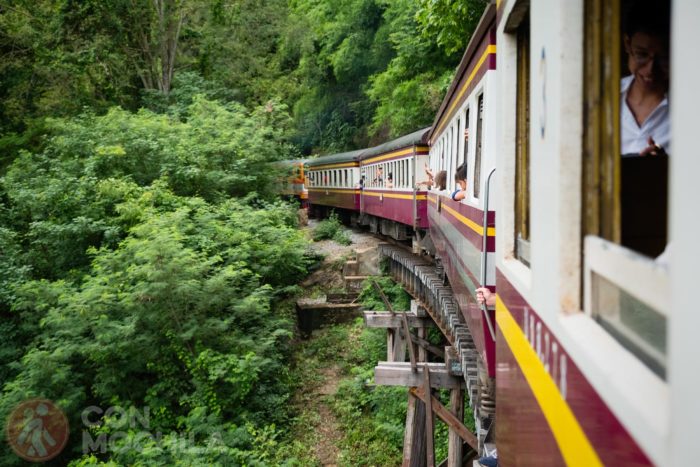 El tren desde Bangkok a Nam Tok