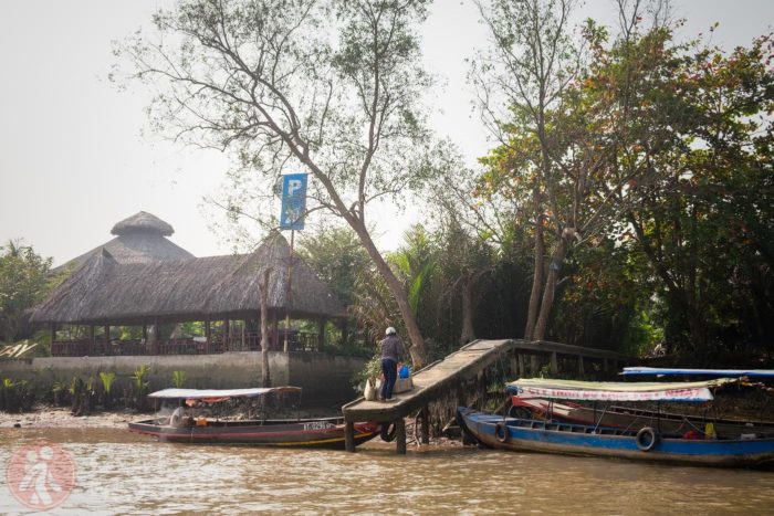 Barcas a la espera de algún turista
