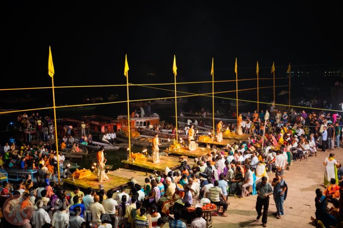 El Ganga Aarti en Varanasi