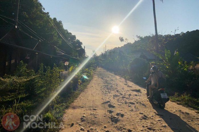 Moto en Koh Chang