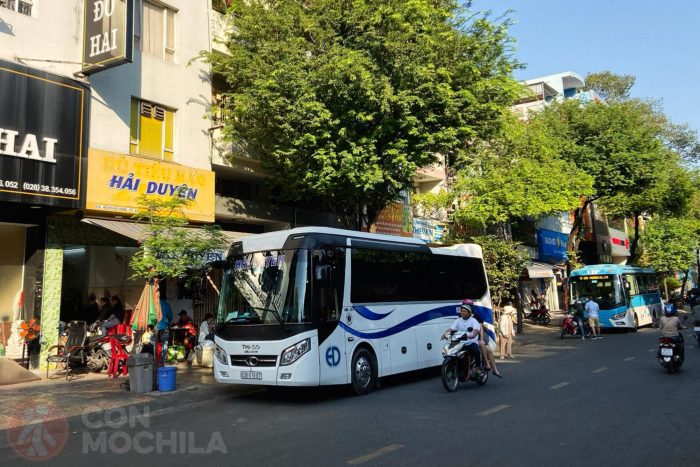 Autobuses a Cai Be