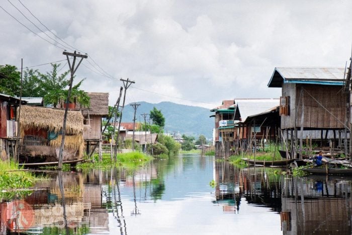 Pueblos flotantes