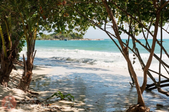 Pese a las olas