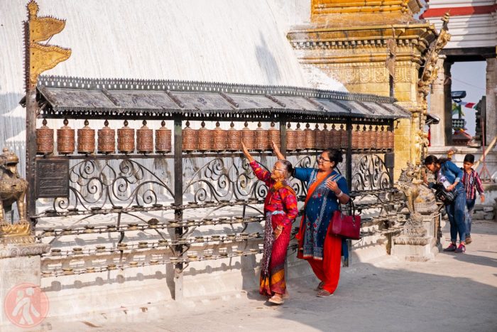 Las omnipresentes ruedas de plegarias de Nepal