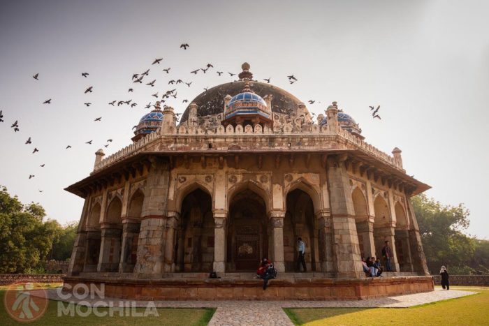Tumba de Isa Khan