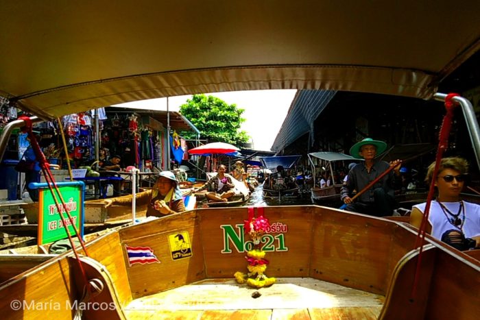 Los ríos asiáticos eras sitios perfectos donde sus lugareños llenaban de vida para formar su comunidad. Ahora estos mercados flotantes sirven de atractivo para los turistas.