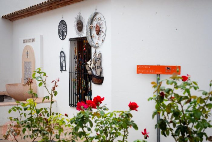 Detalles de la decoración del barrio