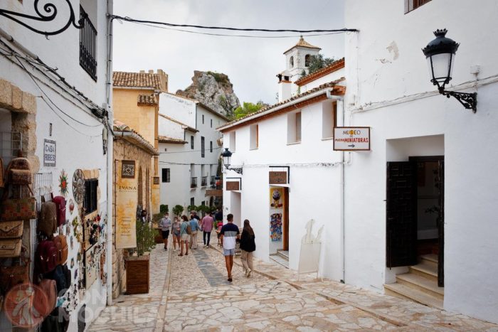 De camino al castell de Guadalest