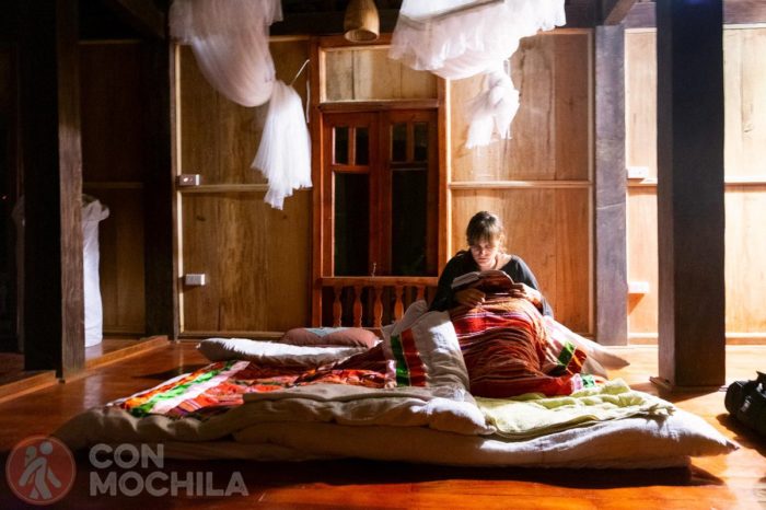 Durmiendo en el suelo en Vietnam