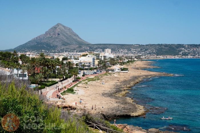 Vistas de Cala Blanca desde Caletes