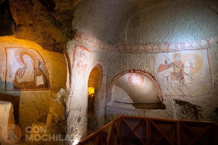 Frescos en el interior