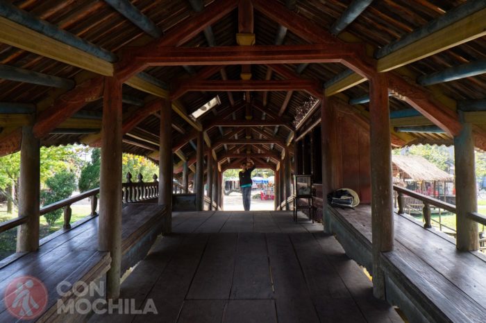 Interior del puente