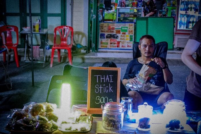Tienda marihuana en Khaosan, Bangkok.