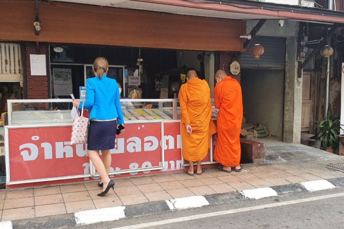 Monjes Tailandia en Mae Hong Son