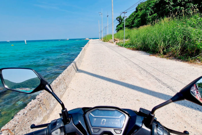 moto koh larn
