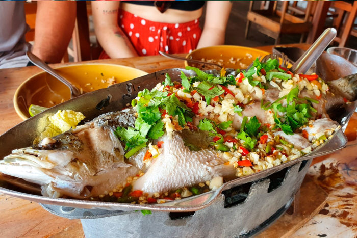 pescado comida tailandia