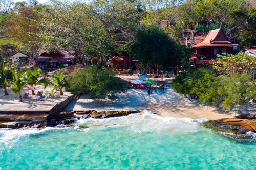 Banthaisangthain Resort