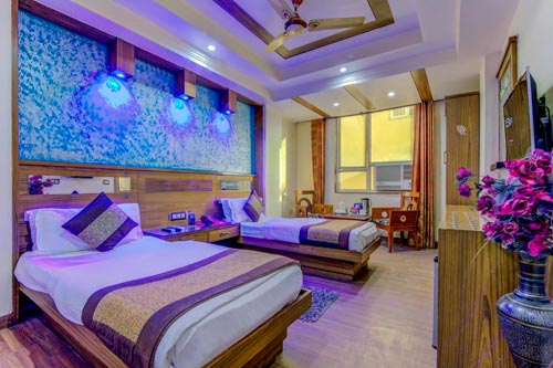 Staybook - Shivdev New Delhi Railway 