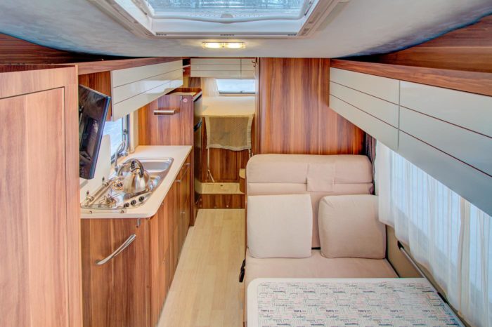 Motorhome con dos camas