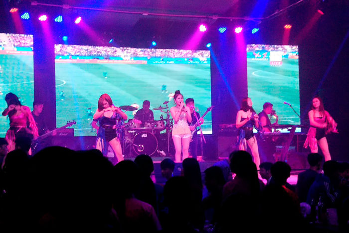 fiesta isaan