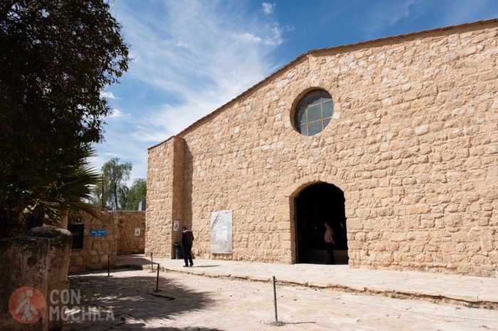 Fachada de la Iglesia de los Apóstoles
