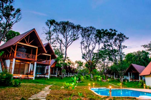 Phayamas Private Beach Resort and Island Brew