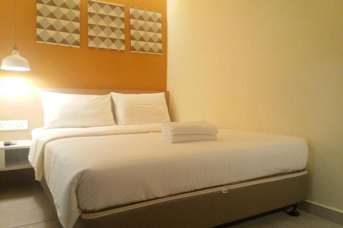 1000 miles hotel