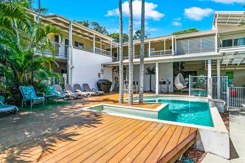 Noosa Flashpackers