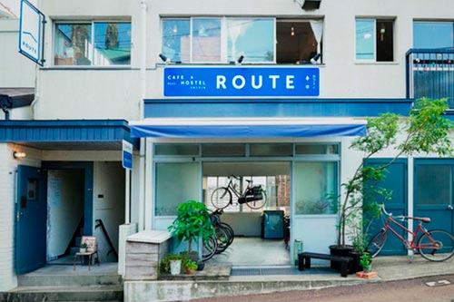 ROUTE - Cafe and Petit Hostel