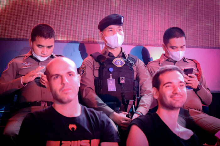 policia turistica tailandia