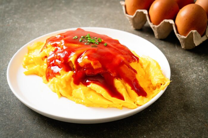 El omu raisu es un plato muy popular entre la chavalería nipona