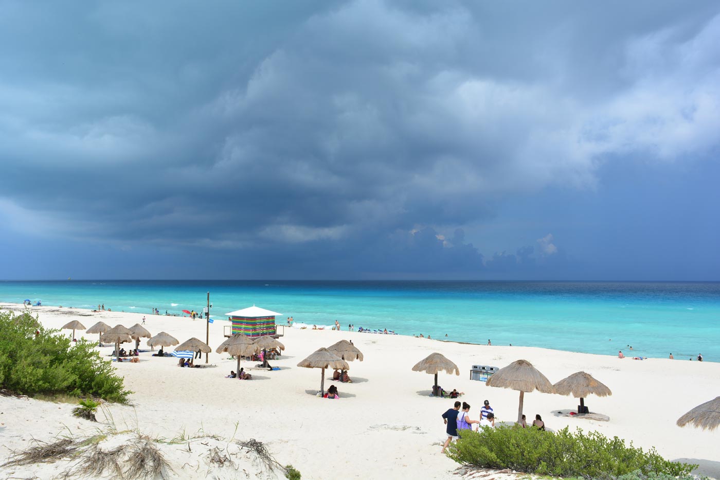 Nubarrones en Cancún