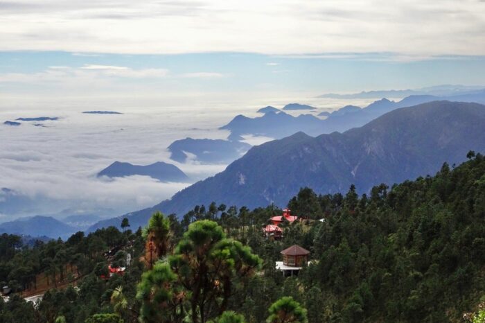 Veracruz está en el Golfo de México, un estado esencial para entender la cultura e idiosincrasia mexicanas, que esconde entre sus valles bajo esas nubes a la bella Orizaba