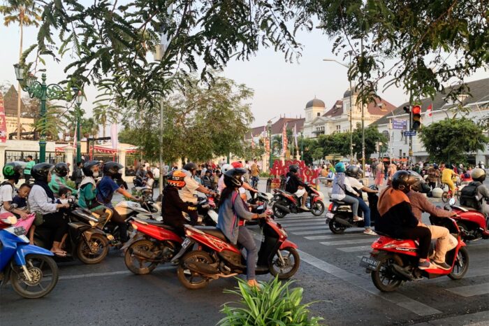 Como en todo el Sudeste Asiático, la moto es el medio de transporte por excelencia