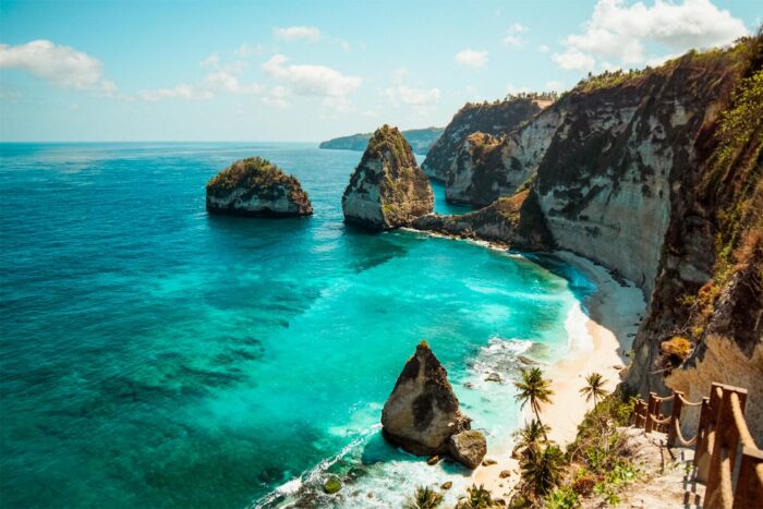 Diamond beach