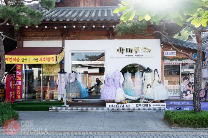 Tienda de alquiler de trajes tradicionales hanbok