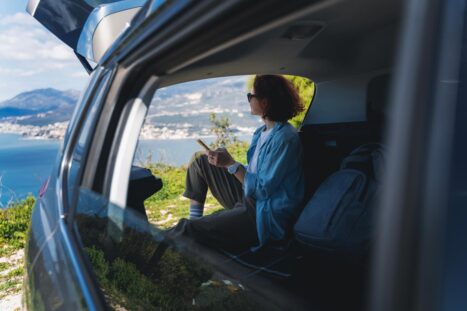 Alquila un coche y ¡a viajar!