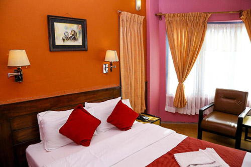 Silver Oaks Inn
