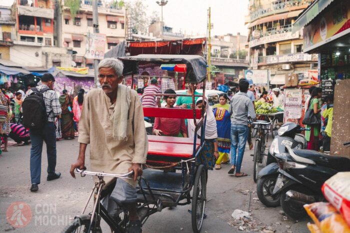 La crónica cósmica. El ruidoso y alocado descontrol de Paharganj