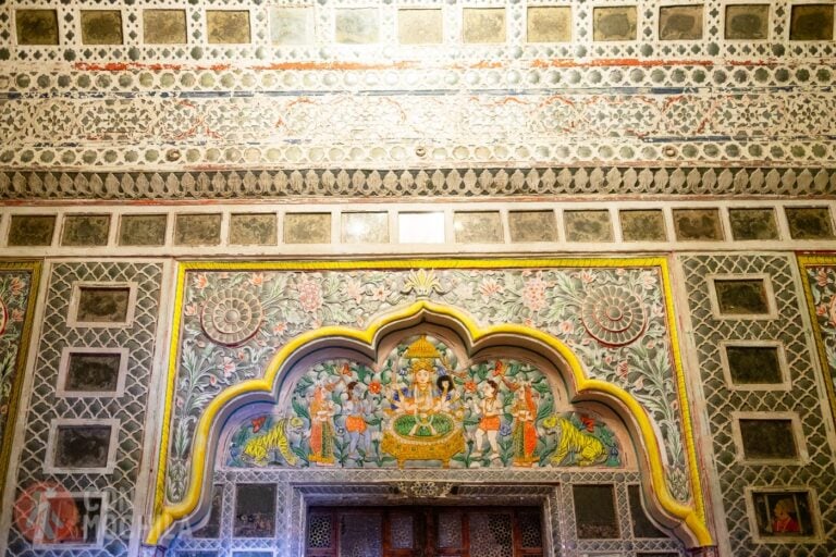 Sheesh Mahal